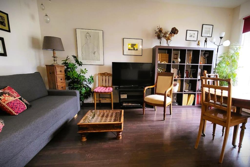 Appartement Des Beaux-Arts Besancon Bagian luar foto